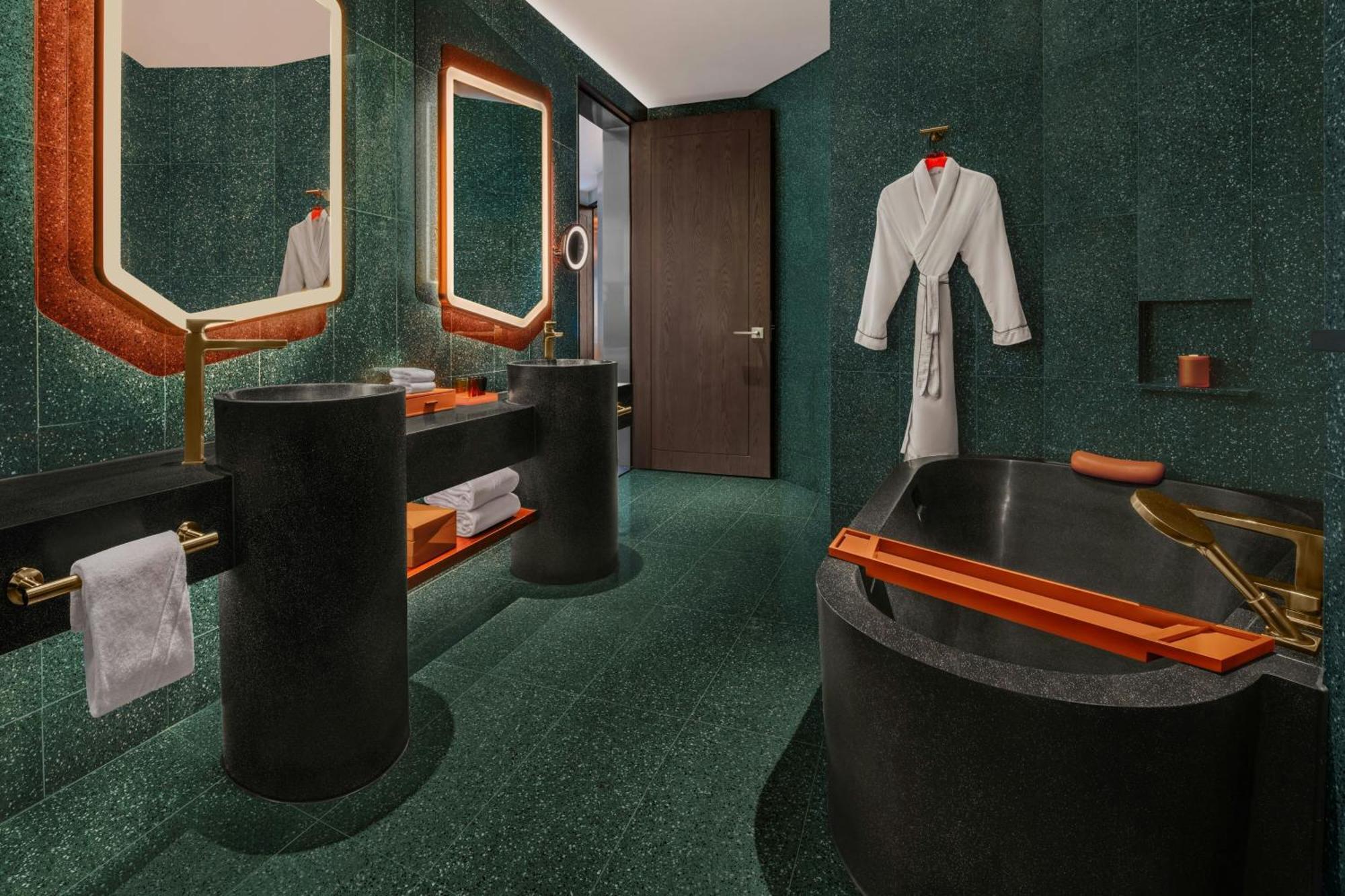 W Macau - Studio City Luaran gambar Bathroom