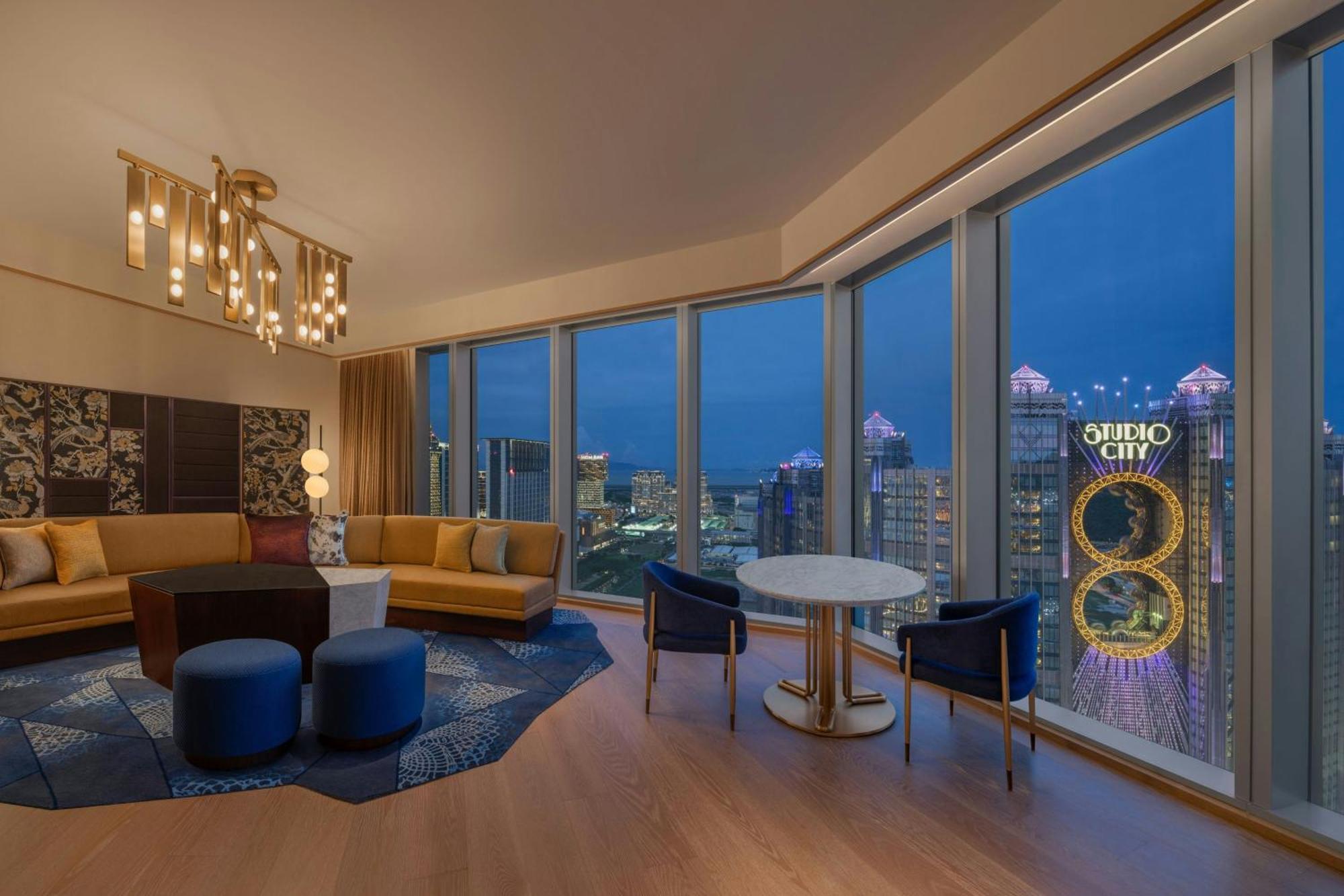 W Macau - Studio City Luaran gambar Suite at the hotel